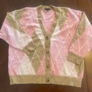 J Crew pink argyle sweater 💕 ❤️ 💕